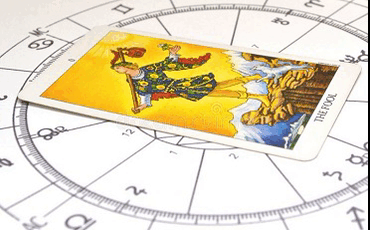 gayatri-astrologyi-india